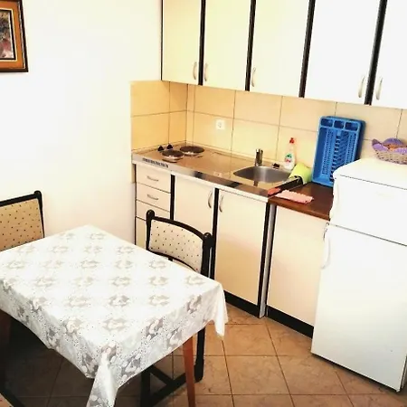 With Wifi Pirovac, Sibenik - 25497 פירובאץ
