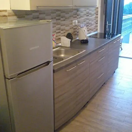 דירה With Wifi Pirovac, Sibenik - 25497